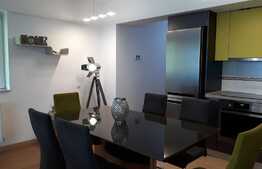 Apartament 3 camere, 74 mp, terasa 30 mp, parcare, mobilat lux, zona Viva City