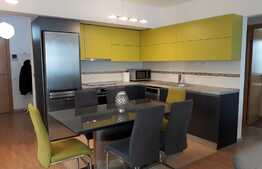 Apartament 3 camere, 74 mp, terasa 30 mp, parcare, mobilat lux, zona Viva City