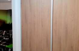 Garsoniera, 37 mp, mobilat modern, garaj, zona strazii Augustin Presecan