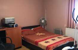 Casa 6 camere, 280 mp, 400 mp teren, piscina, parcari, zona Ambient