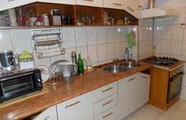 Apartament 2 camere, decomandat, 56 mp, zona strazii C. Brancusi 