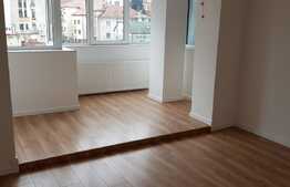 Apartament 3 camere, 75 mp, decomandat, nemobilat, parcare, zona Piata Cipariu