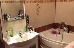 Apartament , 2 camere,decomandat, 58 mp, zona Florilor!