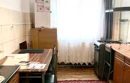 Apartament 3 camere, 70 mp, decomandat, boxa si garaj, zona OMW