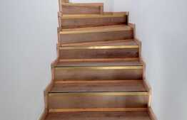 4 camere, 100 mp, decomandat, totul nou, garaj, zona Calea Turzii