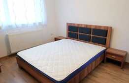 4 camere, 100 mp, decomandat, totul nou, garaj, zona Calea Turzii