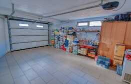 Exclusiv! Casa moderna de vanzare + spatiu afacere, 338 mp utili, 755 mp teren, ultrafinisat la cheie, garaj, drum asfaltat, zona Oasului