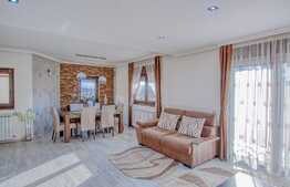 Exclusiv! Casa moderna de vanzare + spatiu afacere, 338 mp utili, 755 mp teren, ultrafinisat la cheie, garaj, drum asfaltat, zona Oasului