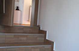 Casa individuala de vanzare, 243 mp, finisata, cu teren de 500 mp, zona strazii Campului