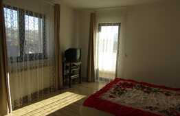 Casa individuala de vanzare, 243 mp, finisata, cu teren de 500 mp, zona strazii Campului