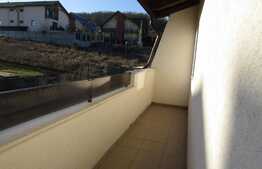 Casa individuala de vanzare, 243 mp, finisata, cu teren de 500 mp, zona strazii Campului