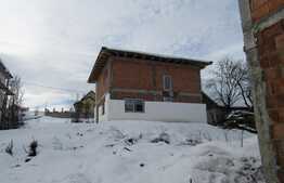 Scadere de pret!De vanzare casa individuala 118 mp, teren 400 mp, front de 16 ml, Exterior Est!