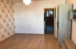 Garsoniera de vanzare,  28 mp, balcon inchis, zona strazii Detunata