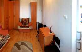 Garsoniera de vanzare, etaj intermediar, zona The Office