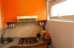 Garsoniera de vanzare, etaj intermediar, zona The Office