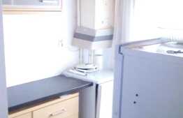 Apartament 3 camere pe 2 niveluri, 65 mp, parcare, A.C., imobil nou, zona strazii Campina