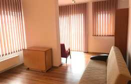 Apartament 3 camere, 68 mp, zona strazii Eroilor!