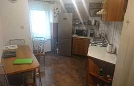 Apartament 2 camere, etaj intermediar, parcare, zona Kaufland
