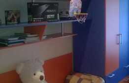 Apartament 3 camere, etaj intermediar, zona strazii Grigore Alexandrescu