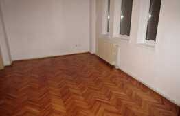 Apartament cu 4 camere, decomandat, 98 mp, zona Observatorului