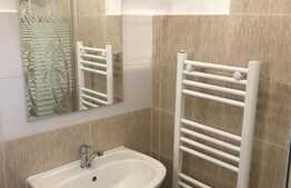 Garsoniera de inchiriat, loc de parcare, 24 mp, zona Tautiului