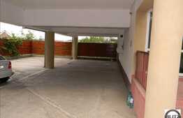 Andrei Muresanu! 2 camere decomandate + terasa!