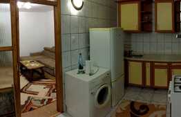 De vanzare garsoniera, 32 mp, etaj intermediar, zona Casa Piratilor