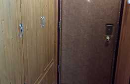 De vanzare garsoniera, 32 mp, etaj intermediar, zona Casa Piratilor