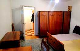 Garsoniera , 28 de mp , zona Mercur 