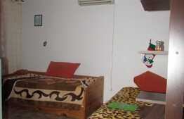 Garsoniera, 27 mp, zona strazii Mehedinti