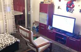 Apartament 4 camere, decomandat, 84 mp, loc de parcare!