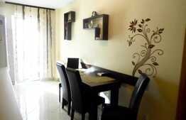 Apartament la CHEIE, de 3 camere, 65 mp, parcare, zona strazii Campului!