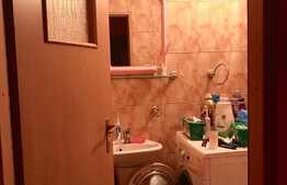 Apartament 3 camere, 74 mp, decomandat, boxa si garaj, zona Billa