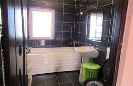 Vanzare apartament 2 camere, 51 mp! Zona strazii Eroilor!