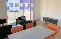 Apartament la prima inchiriere, 3 camere, 61 mp! Zona Vivo!