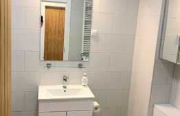 Apartament la prima inchiriere, 3 camere, 61 mp! Zona Vivo!