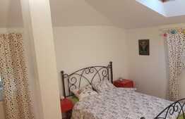 Apartament la CHEIE, 3 camere, imobil de tip casa, 73,39 mp, parcare, beci, zona Casa Radio!