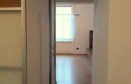 Apartament cu farmec interbelic, 2 camere, 50 mp, etaj intermediar, zona strazii Emil Racovita
