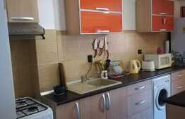 Apartament la CHEIE, 3 camere, 67 mp, zona strazii Campului!