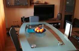 Apartament la CHEIE, 3 camere, 67 mp, zona strazii Campului!