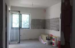 Oportunitate! Casa de vanzare 150 mp, 325 mp teren, acces bus si garaj! Expunere sudica si panorama!