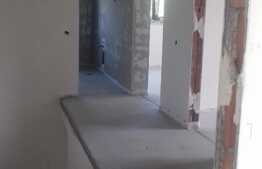 Oportunitate! Casa de vanzare 150 mp, 325 mp teren, acces bus si garaj! Expunere sudica si panorama!