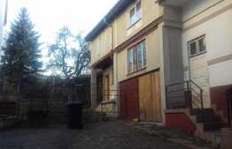 Casa de vanzare 200 mp, 587 mp, front 11 ml, zona Hasdeu