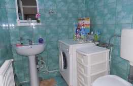 Apartament 3 camere, decomandat, 70 mp, prima inchiriere, zona strazii Mehedinti