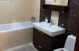 Apartament de vanzare, 2 camere, decomandat, 58 mp, zona strazii Eroilor ! 