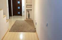 Apartament de vanzare, 2 camere, decomandat, 58 mp, zona strazii Eroilor ! 