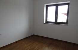 De vanzare casa individuala 245 mp utili, teren 380 mp