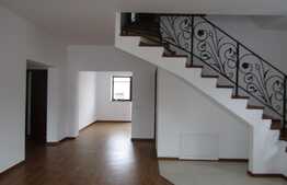 De vanzare casa individuala 245 mp utili, teren 380 mp