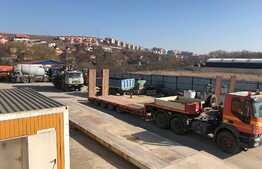 Hala 1000 mp cu teren generos in Baciu Triaj. 