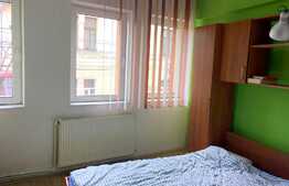 Apartament 3 camere, 48 mp, zona strazii Onisifor Ghibu